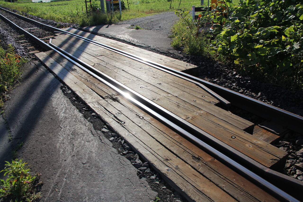 JR札沼線]伊達山踏切（27k567m） : 北海道踏切調査室（HBC）