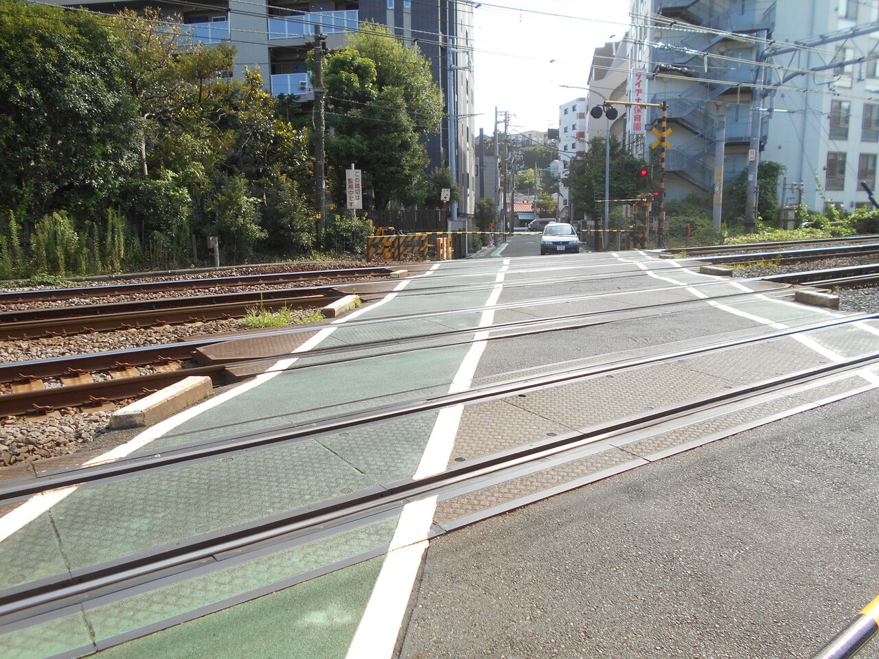 JR東海道線（JR東日本区間）]東海道踏切（32k114m） : 北海道