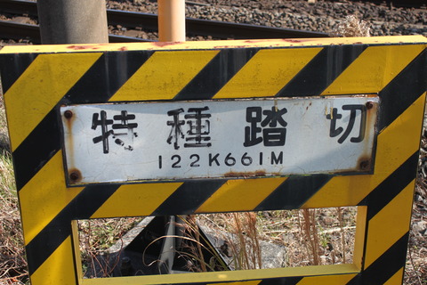 e7645a93-s.jpg