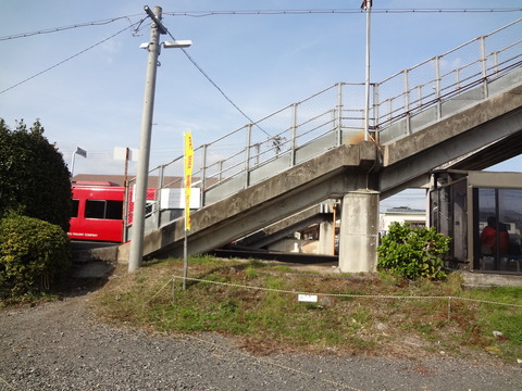 mukainobaru_sub_entrance