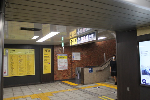 ginzaitchome_kaidan_forExit9