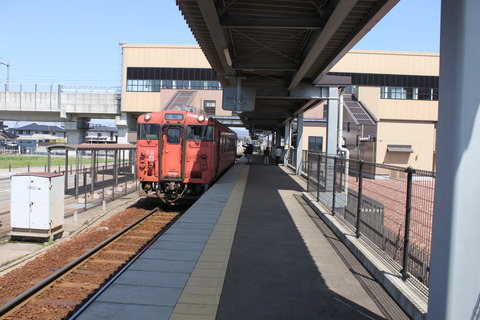 shintakaoka_johana_home.forJohana