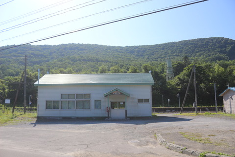 higashishikagoe_ekisya