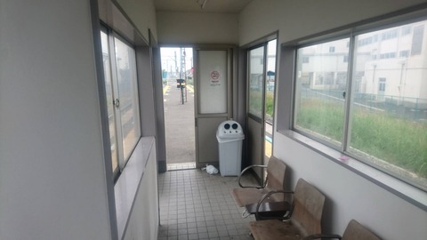 rikuzenakai_machiaishitsu_naka