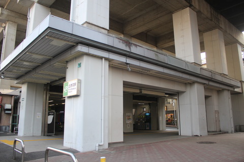 kitaakabane_ukima-side_entrance