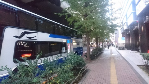 ikejiriohashi_busstop_JR