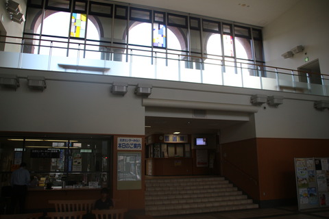 akabira_stained glass