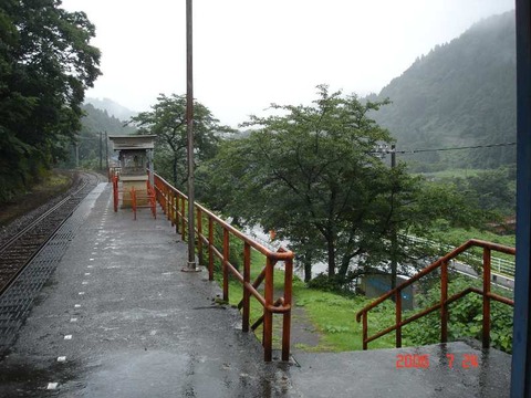 hidanakayama_kaidan2
