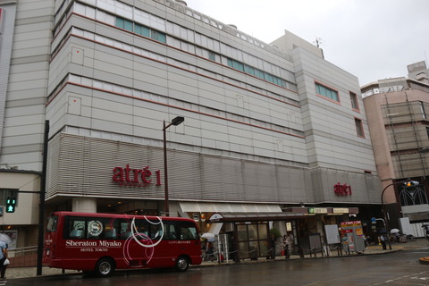 meguro_east_entrance