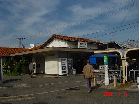 higashiyodogawa_east_exit