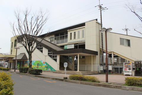 shinshiraoka_east_entrance