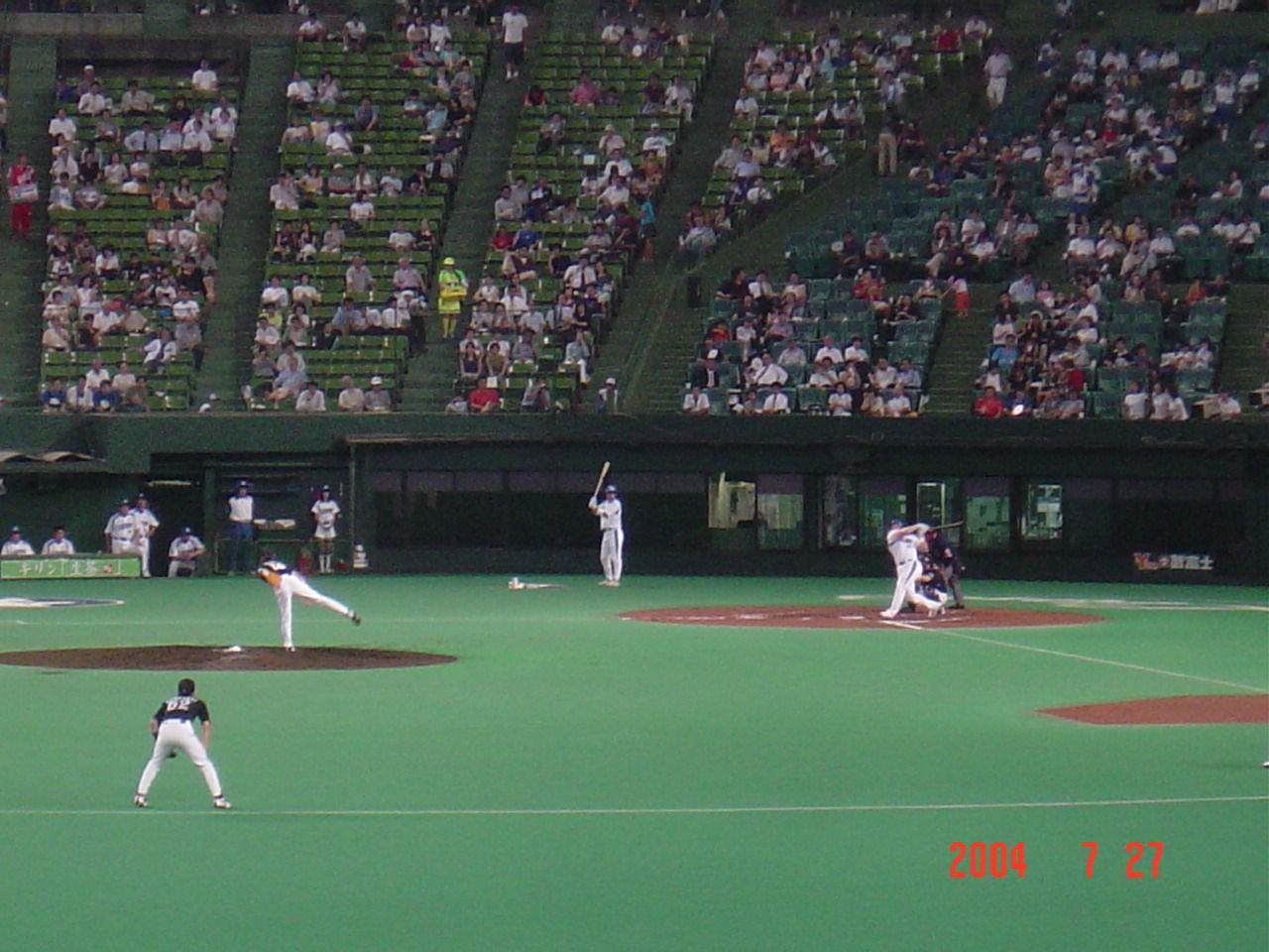 04 7月27日の西武対福岡ダイエー18回戦 西武ドーム スコアシートを持って 04 7月27日の西武対福岡ダイエー18回戦 西武ドーム スコアシートを持って