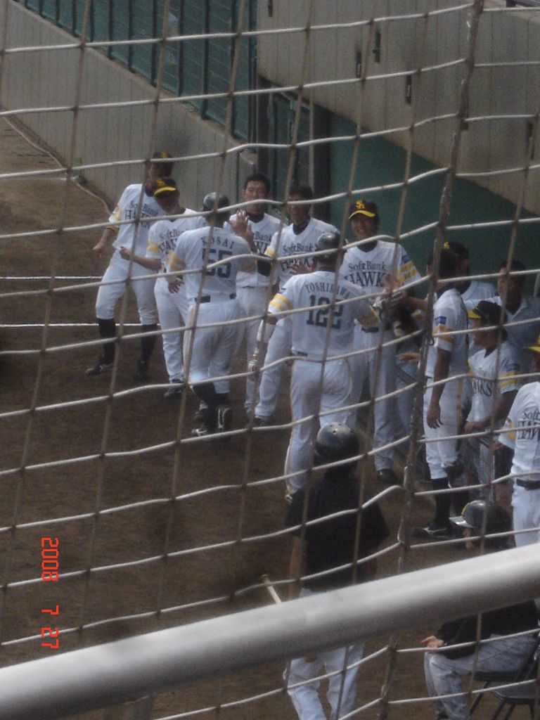 08 7月27日の福岡ソフトバンク対阪神15回戦 福岡市雁の巣レクリエーションセンター野球場 スコアシートを持って 08 7月27日の福岡ソフトバンク対阪神15回戦 福岡市雁の巣レクリエーションセンター野球場 スコアシートを持って