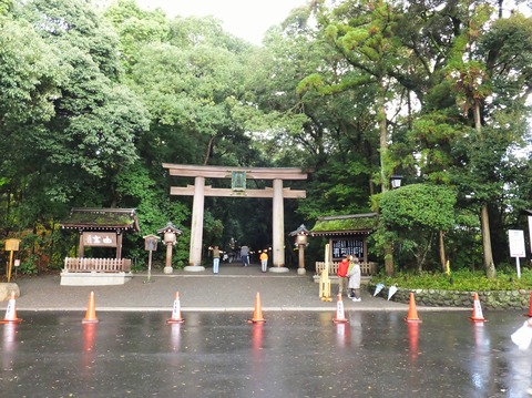 大神神社・二の鳥居