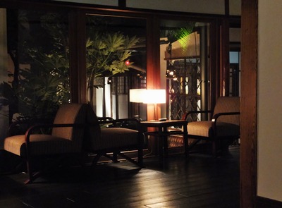 7�����α����������äƤ����ޤ�