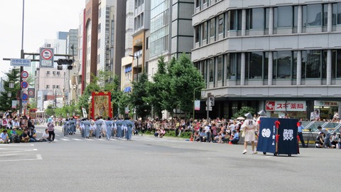 30���ϸ�Į�̤�򲼤��