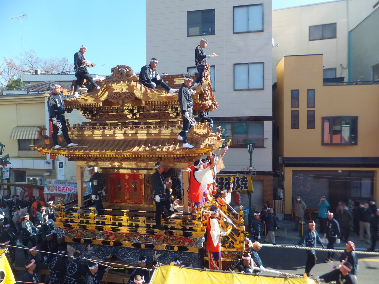 彦左の正眼 秩父夜祭 平成25年12月3日 の朝 昼 夜 昼 下郷笠鉾 中町屋台 中近笠鉾 上町屋台 宮地屋台 彦左の正眼 秩父夜祭 平成25年12月3日 の朝 昼 夜 昼 下郷笠鉾 中町屋台 中近笠鉾 上町屋台 宮地屋台