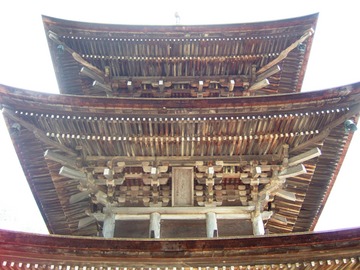 ���ء�����