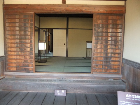 �����ո���