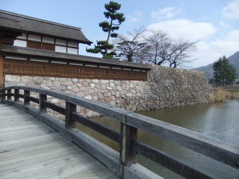 ���������ܴ��׿��٤�������