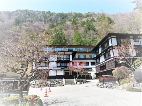 Çò¹ü²¹Àô¡¦Åò¸µºØÆ£Î¹´Û