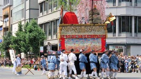 19�����绳���Բ�