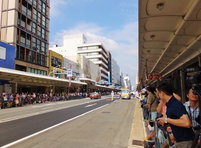 001������Ⱦ�������Ǥ˱�ƻ�Ϥ��äѤ�