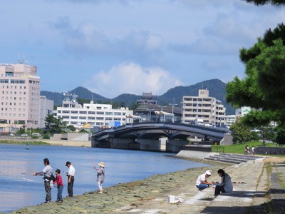 �����फ�鸫���뾾����