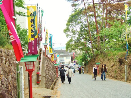 4�������ؤκ�ƻ�ˤ���