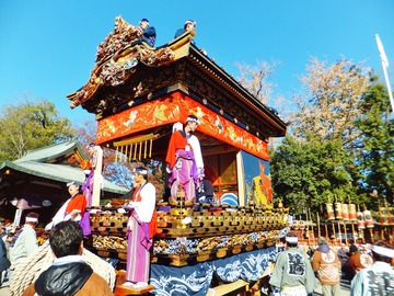 本町屋台前方から