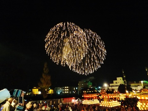 14・最後を彩る”黄金の滝”