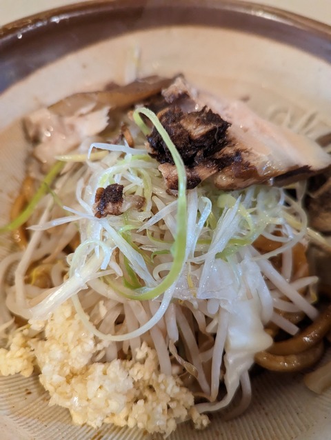 PXL_20221110_035303116