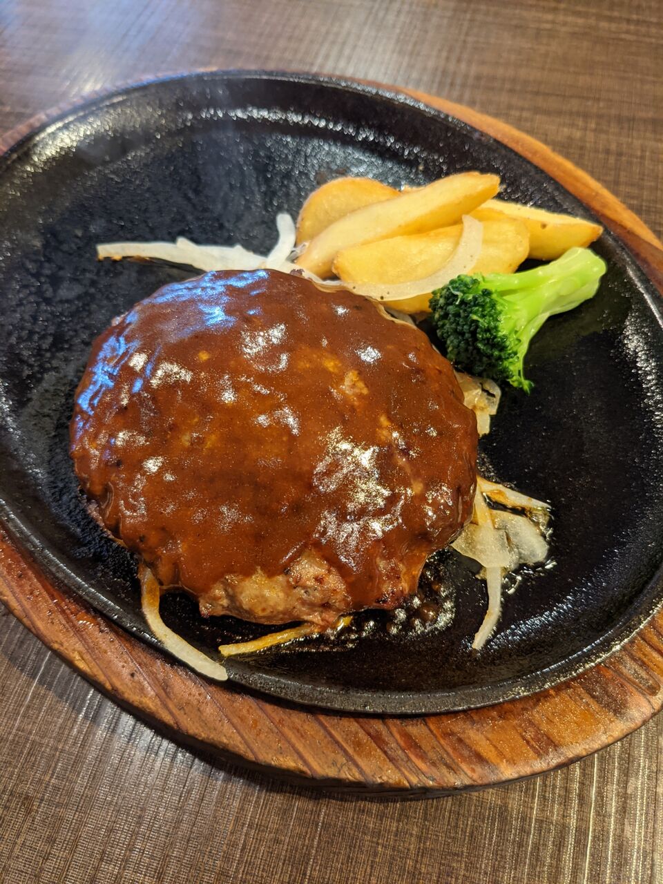 あさくまハンバーグ ステーキのあさくま京都伏見店 伏見 横大路 京都目線 Fwf彡 あさくまハンバーグ ステーキのあさくま京都伏見店 伏見 横大路 京都目線 Fwf彡