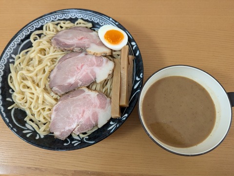 PXL_20240626_032844485