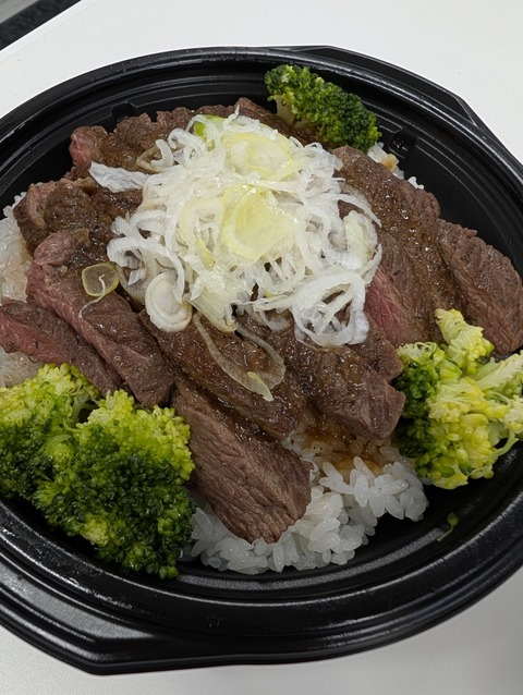 PXL_20251215_031705071