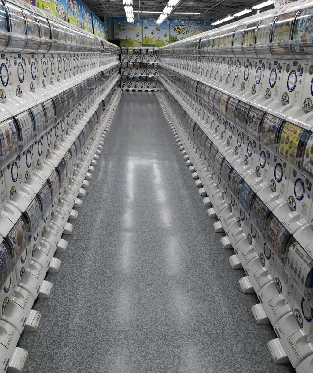 カプセルトイ 京都でガチャガチャがたくさん設置してある店 京都目線 Fwf彡