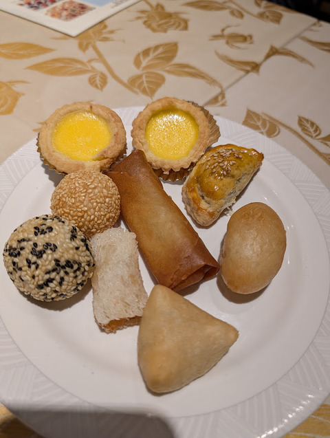 PXL_20251104_040403419