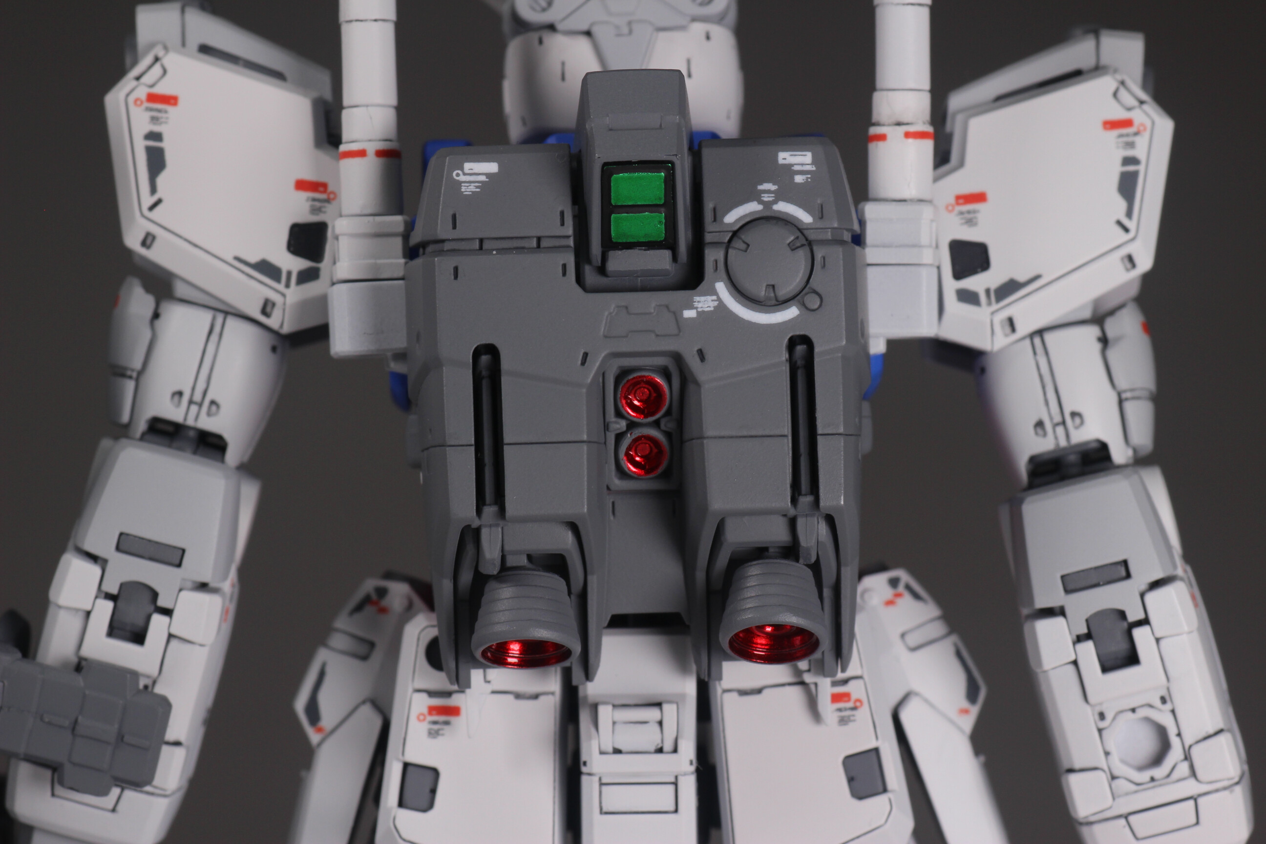 RG 1/144 RX-78GP01 ガンダム試作1号機 ゼフィランサス 全塗装 RG 1/144 RX-78GP01 ガンダム試作1号機 ゼフィランサス 全塗装