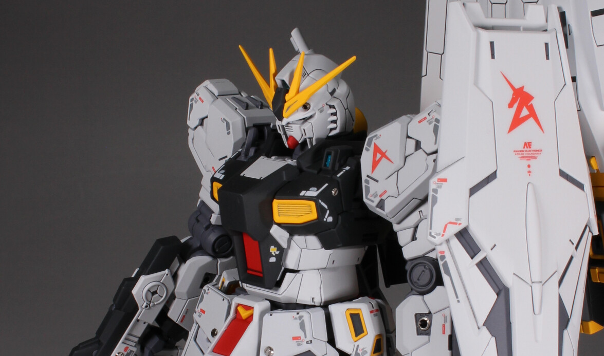 RG 1/144 νガンダム 全塗装 : Namicomのガンプラ RG 1/144 νガンダム 全塗装 : Namicomのガンプラ