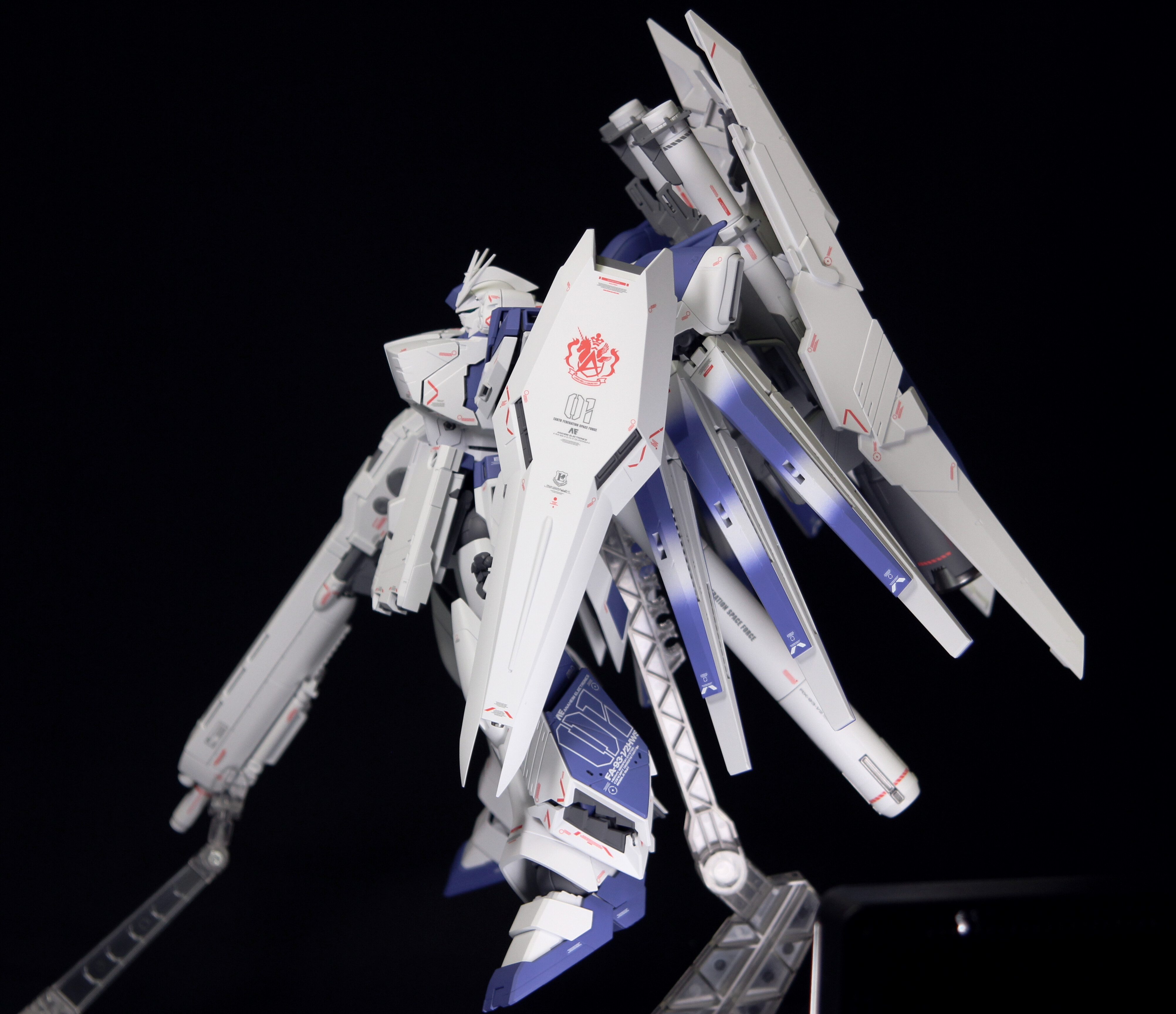 MG Ｈi-νガンダム　HWS装備型　ガンプラ　全塗装　完成品 MG Hi-νガンダム HWS装備型 ガンプラ 全塗装 完成品 全塗装