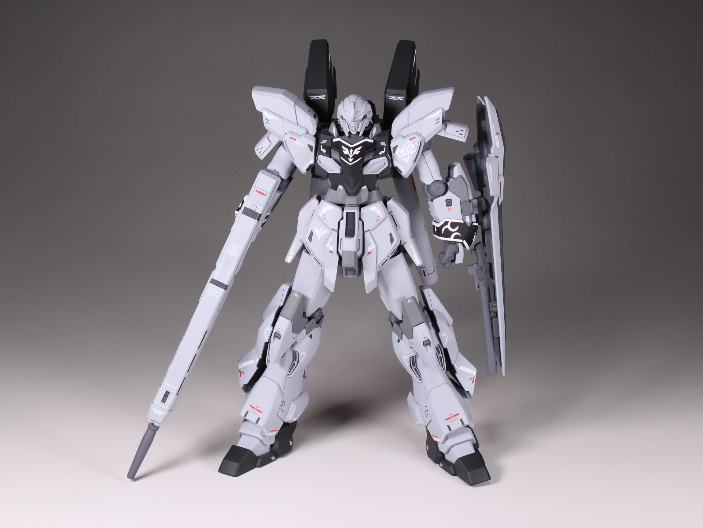HGUC 1/144 シナンジュ・スタイン (ナラティブVer.) 全塗装