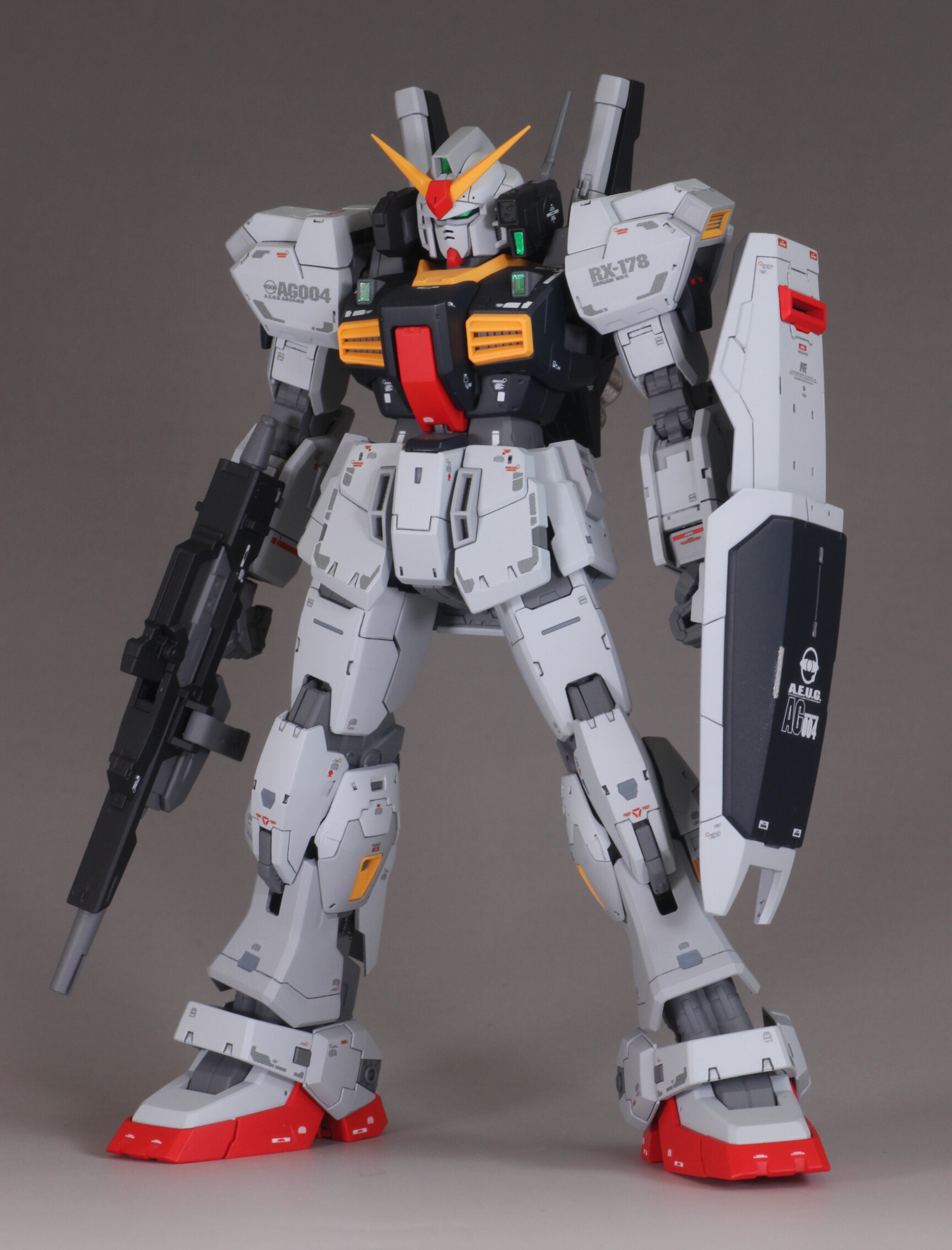 RG 1/144 ガンダムMk-II エゥーゴ仕様 全塗装 : Namicomのガンプラ