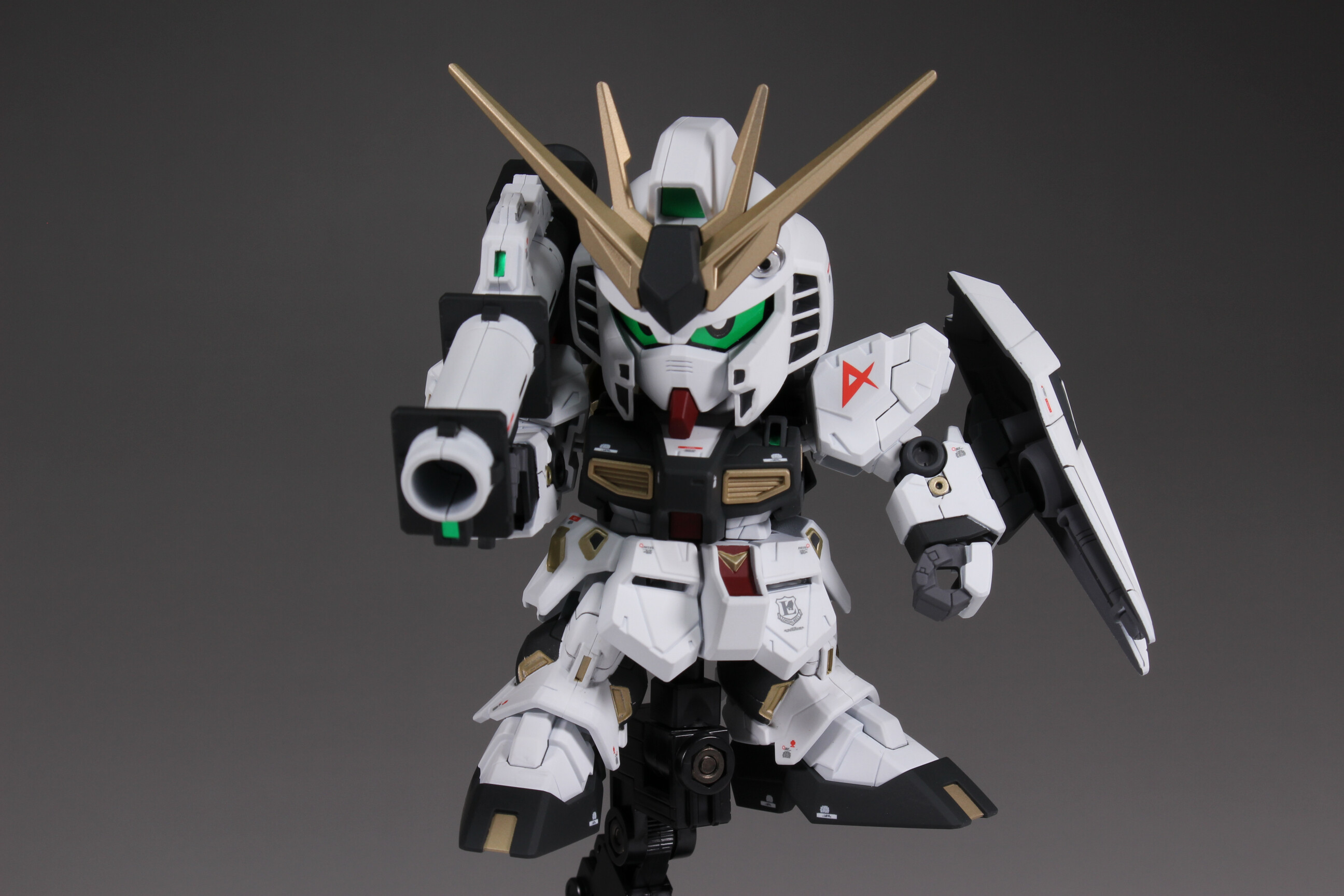 量産型νガンダム(黄色) 完品 新品未使用品 本弾マーク29 BB戦士 ガシャ 量産型νガンダム(黄色) 完品 新品未使用品 本弾マーク29 BB戦士