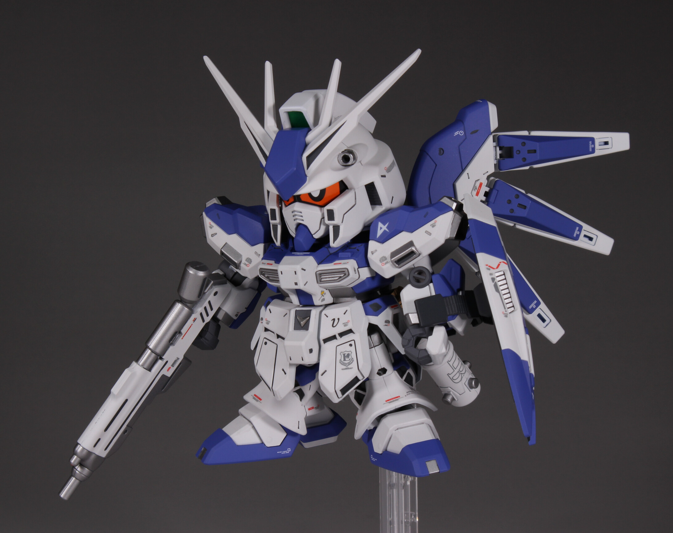Hi-νガンダム 全塗装 全塗装【プレミアムプラス完成品】バンダイ MG 1/100 Hi-ν