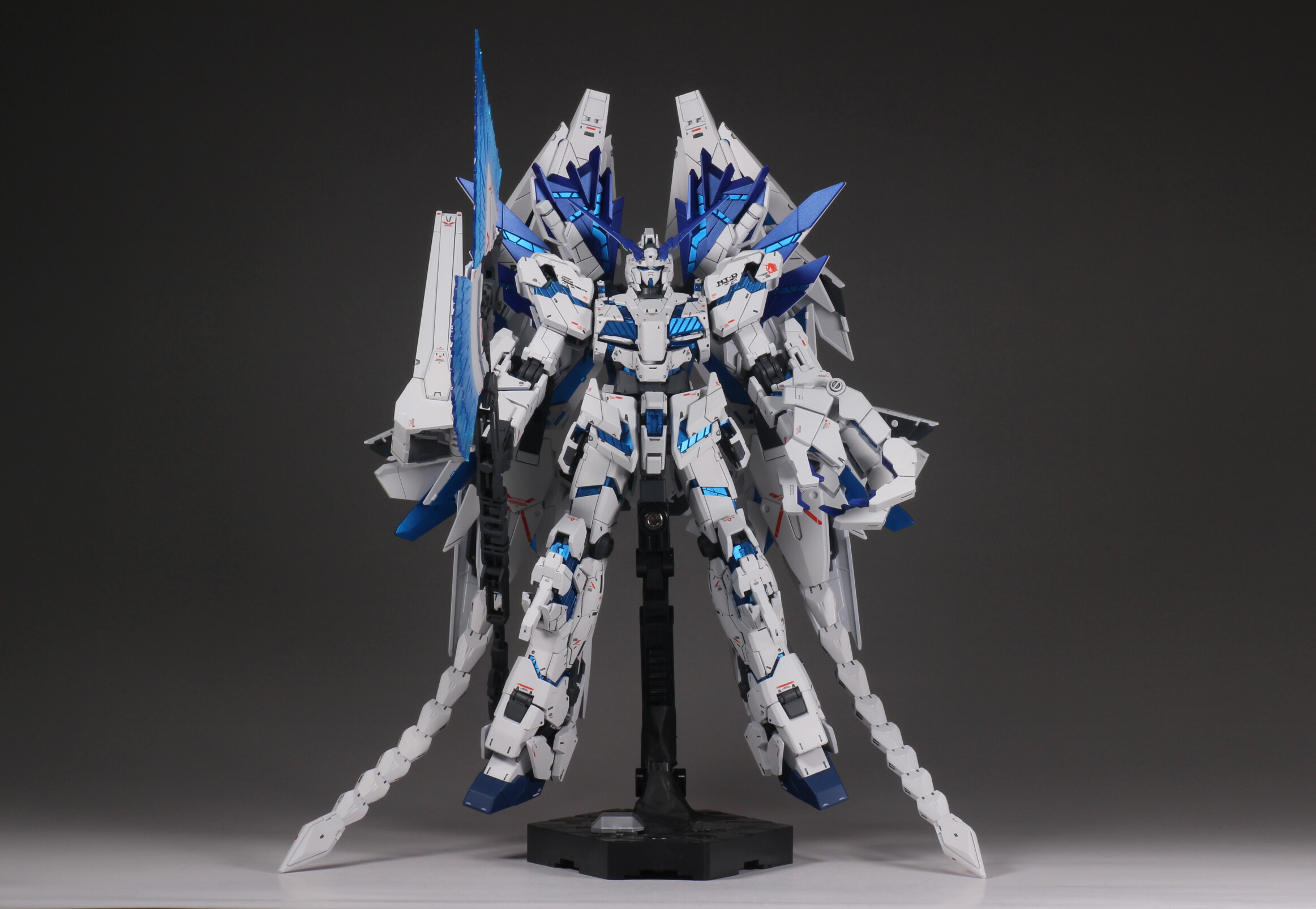 RG 1/144 ユニコーンガンダム・ペルフェクティビリティ 全塗装