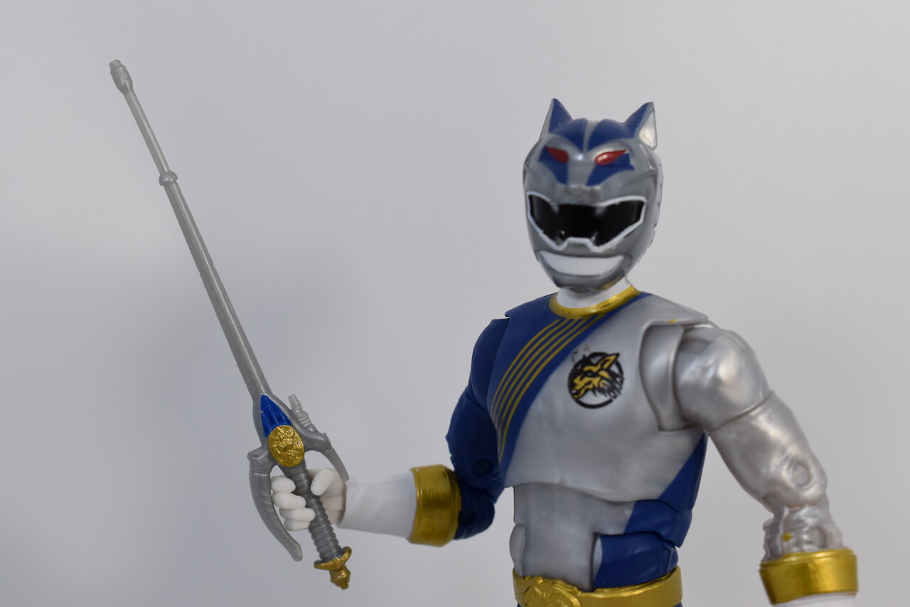 POWER RANGERS LIGHTNING COLLECTION WILD FORCE LUNAR WOLF