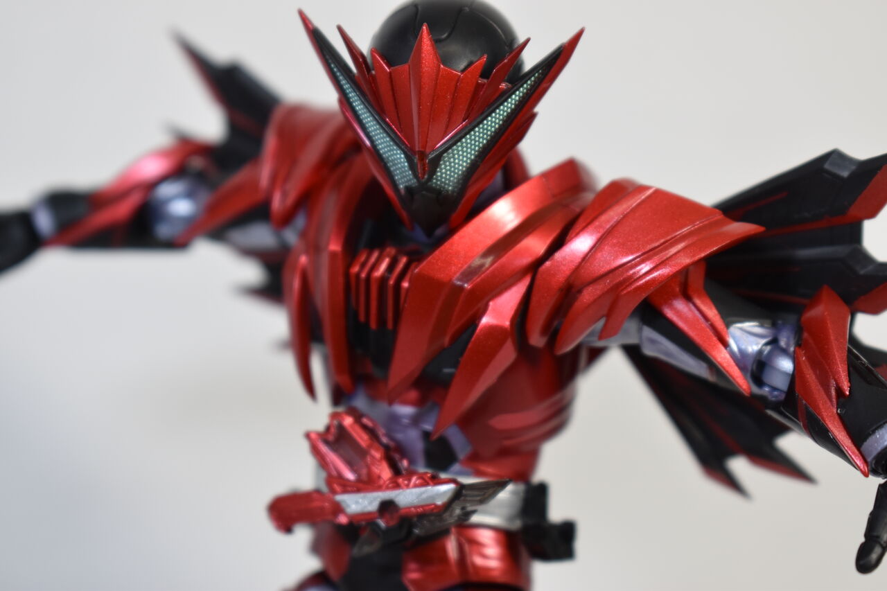 S.H.Figuarts 仮面ライダー迅 バーニングファルコン レビュー