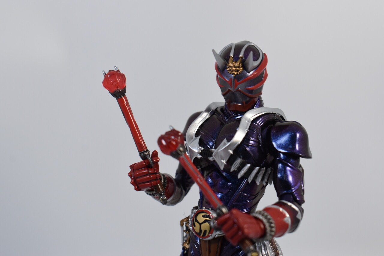 S.H.Figuarts 仮面ライダー響鬼（真骨彫製法） 10th Anniversary Ver