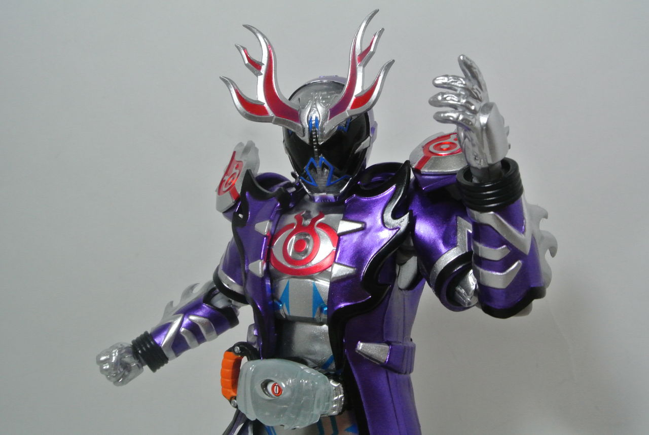 S.H.Figuarts 仮面ライダーディープスペクター レビュー : ハニワの