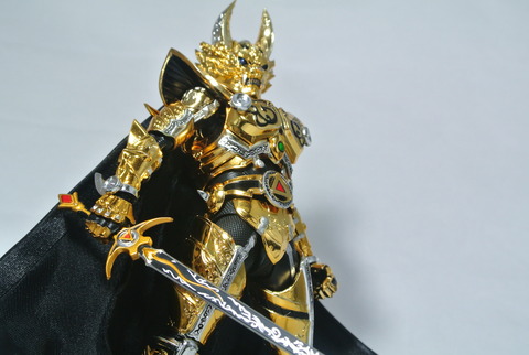 真骨彫製法 牙狼 GARO 黄金騎士 ガロ 冴島雷牙ラスト1個 牙狼＜GARO＞』S.H.Figuarts(真骨彫製法)に「黄金騎士ガロ(冴島